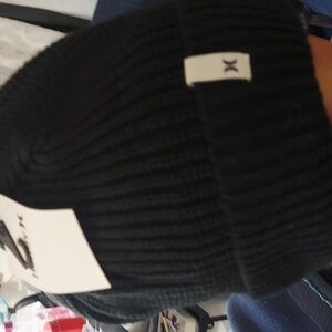 HURLEY Mary Cuff Black Beanie Knit  hat One Size NWT